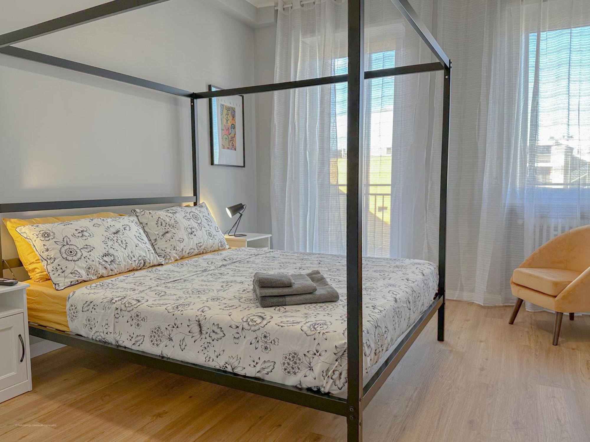 Torre 24 - Luxury Naviglio Suite Milan Exterior photo